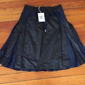 nike sacai skirt